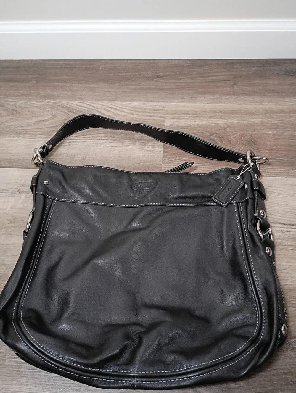 Coach Vintage Y2K Classic Casual Black Leather Zoe Hobo Shoulder Tote Bag Chunky